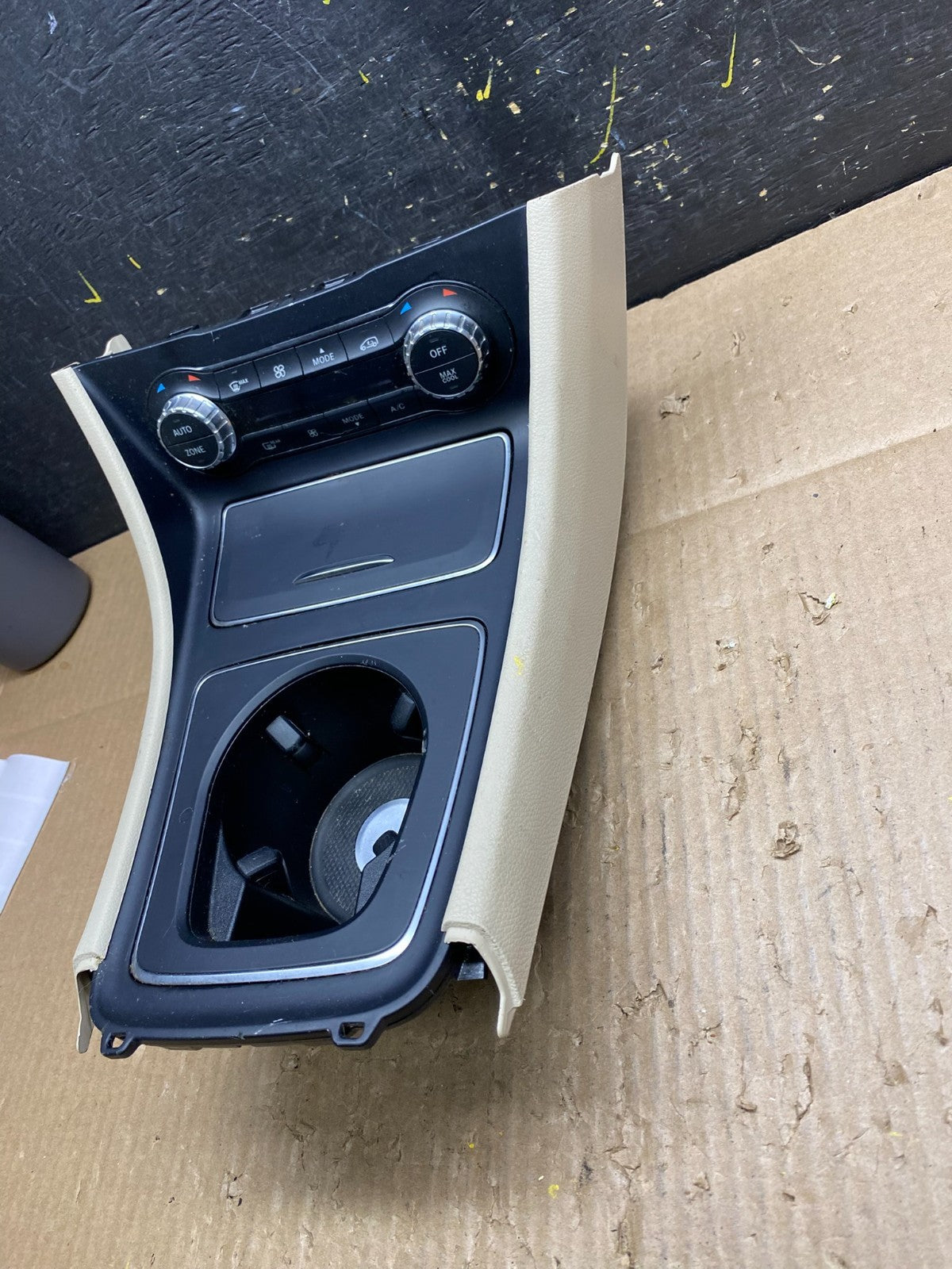 14 to 19 Mercedes CLA250 A/C Heater Climate Control Module A2469003916 V1451 PS3