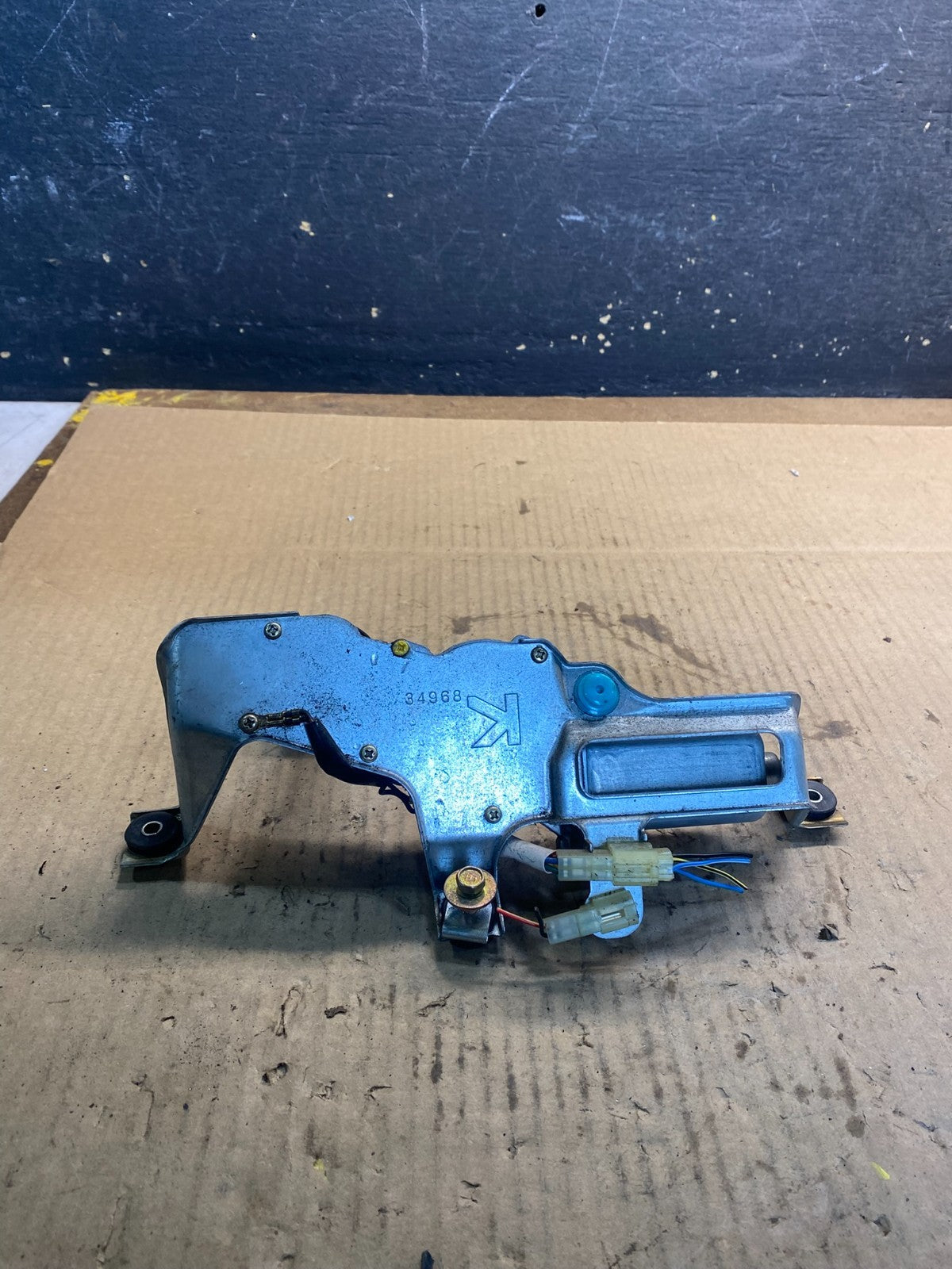 2003 to 2005 Subaru Forester Rear Wiper Motor 86510SA070 Z4777 PS0