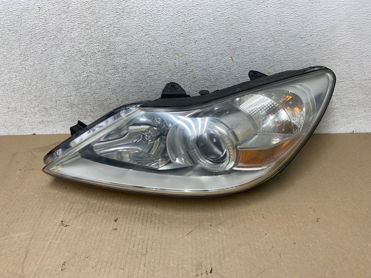 2009 - 2011 Hyundai Genesis Left Driver LH Halogen Headlight AH6728 DW0