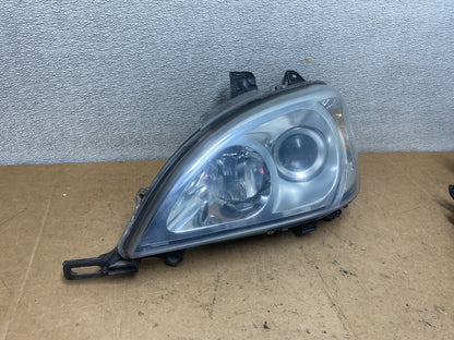 2002 - 2005 Mercedes ML ML350 ML500 Left Driver LH Halogen Headlight X6753 DW2