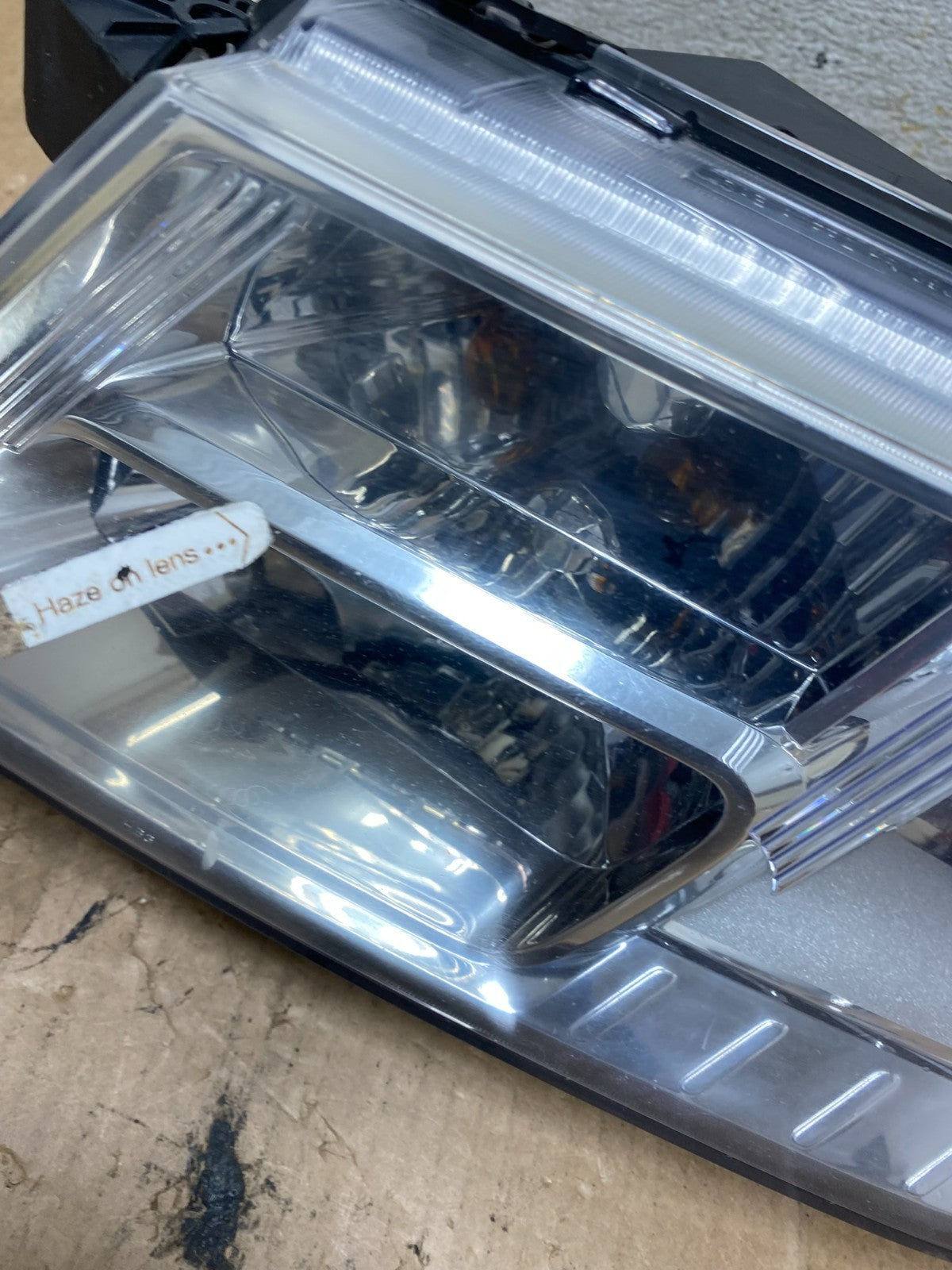 2009 to 2017 Dodge Journey Headlight Left Driver Lh Side Halogen AI9012 DW4
