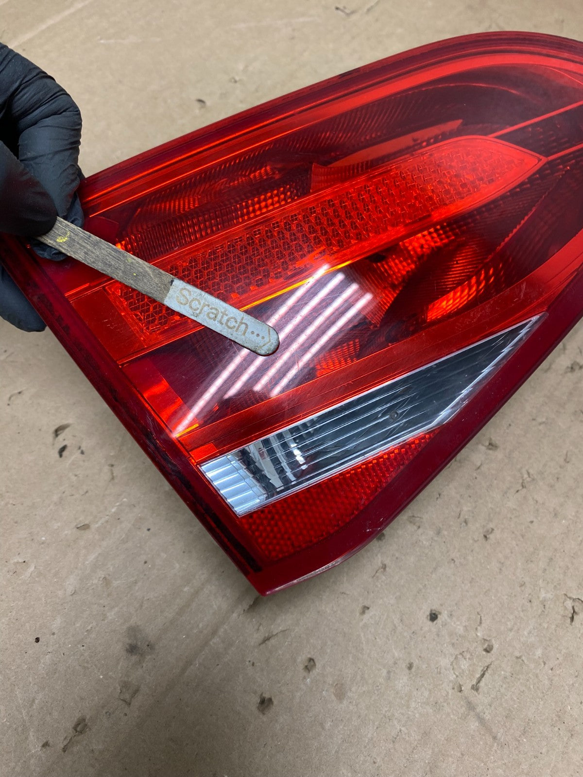 2009 2010 2011 2012 Audi A4 Sedan Left Driver Side Inner Tail Light U8165 DW3