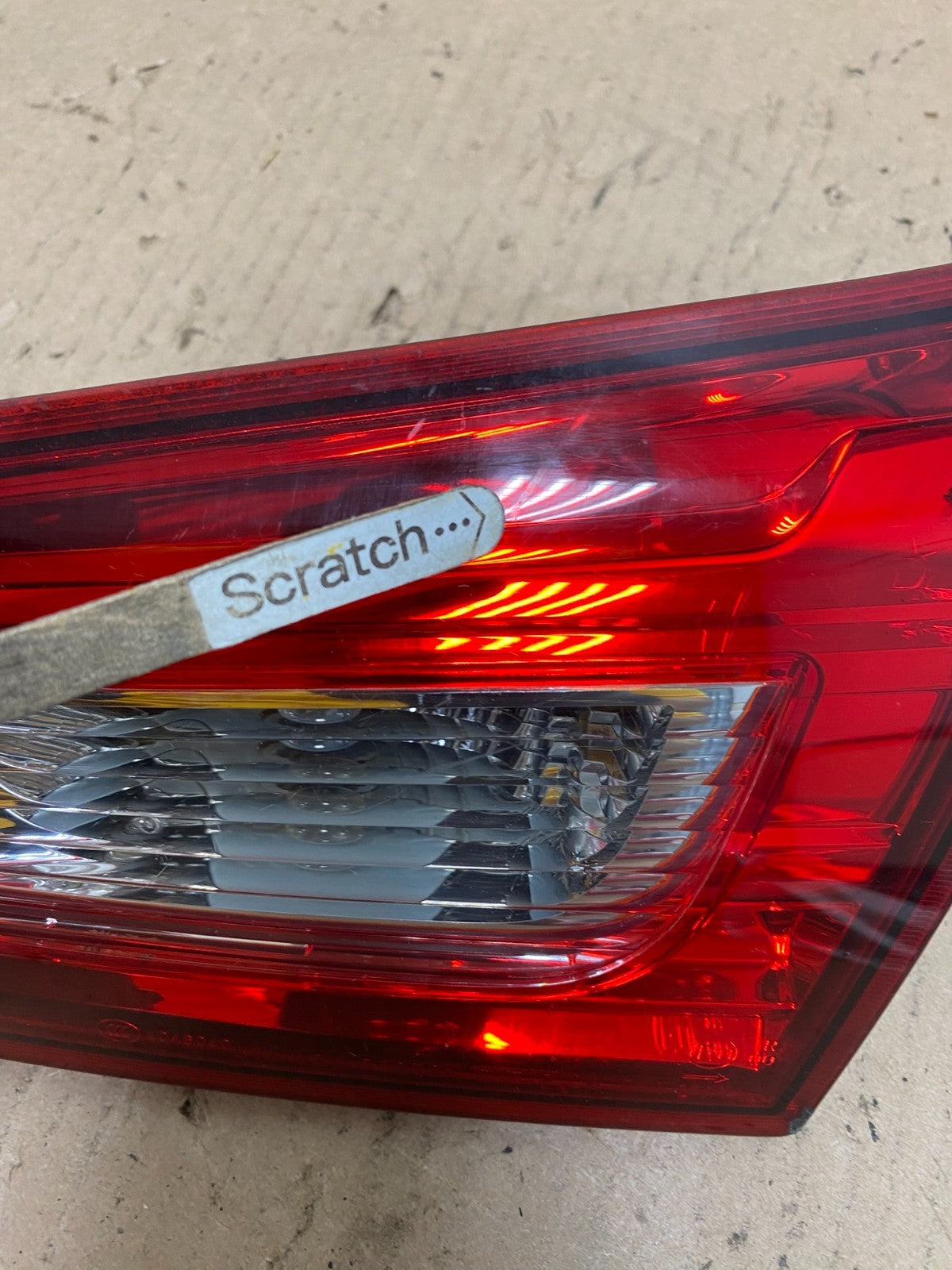 2010 to 2018 Mitsubishi Outlander Sport Right Inner Tail Light P9414 DW3
