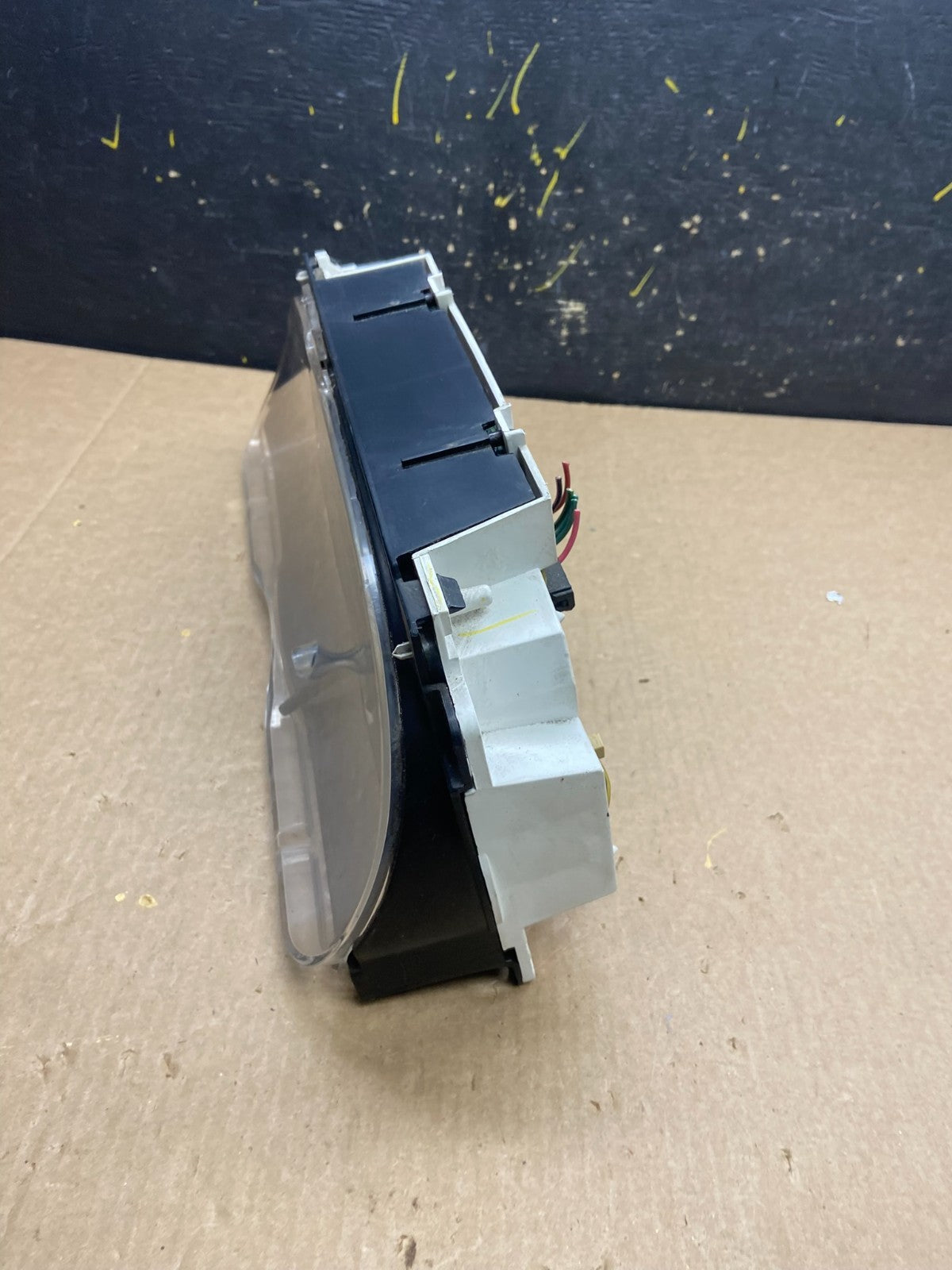 2001 - 2002 Ford Econoline E250 E350 Van Speedometer Instrument Cluster x6597 DG3