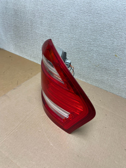 2010 2011 2012 Mercedes GL-Class GL450 Right LED Tail Light OEM AA0258 DW1