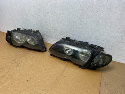 2002 to 2005 BMW 3 E46 Sedan Left+Right Set Halogen Headlights AE0597 DW1