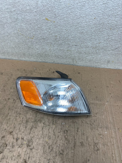 1997 1998 1999 Toyota Camry Right Passenger RH Turn Signal Y4786 PS0