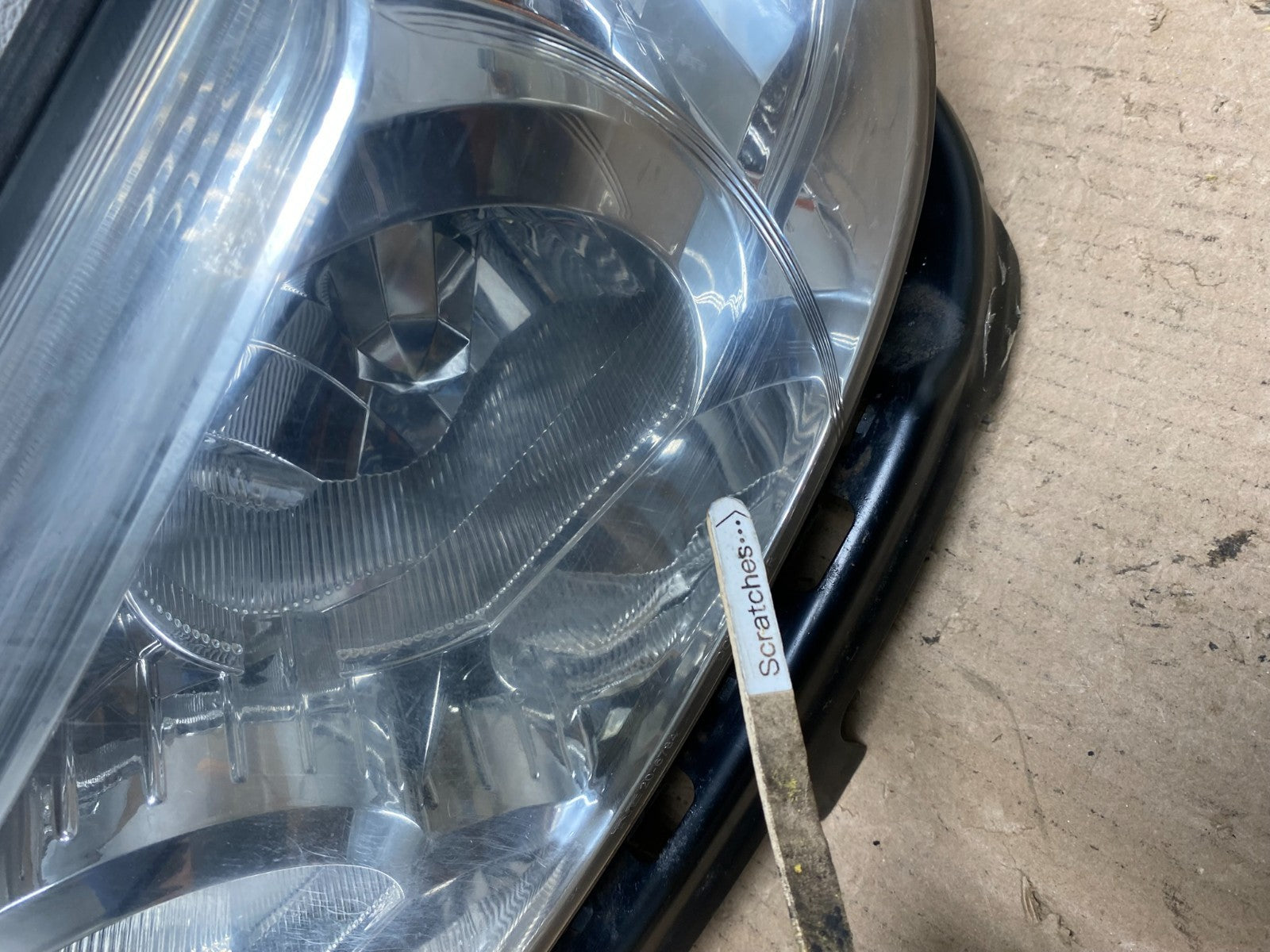 2006 2007 2008 Subaru Forester Left Driver LH Headlight Halogen TYC AF3215 DW3