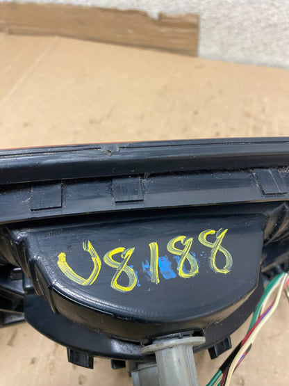2001 2002 2003 Toyota Sienna Left Driver Lh Side Inner Tail Light U8188 DW7