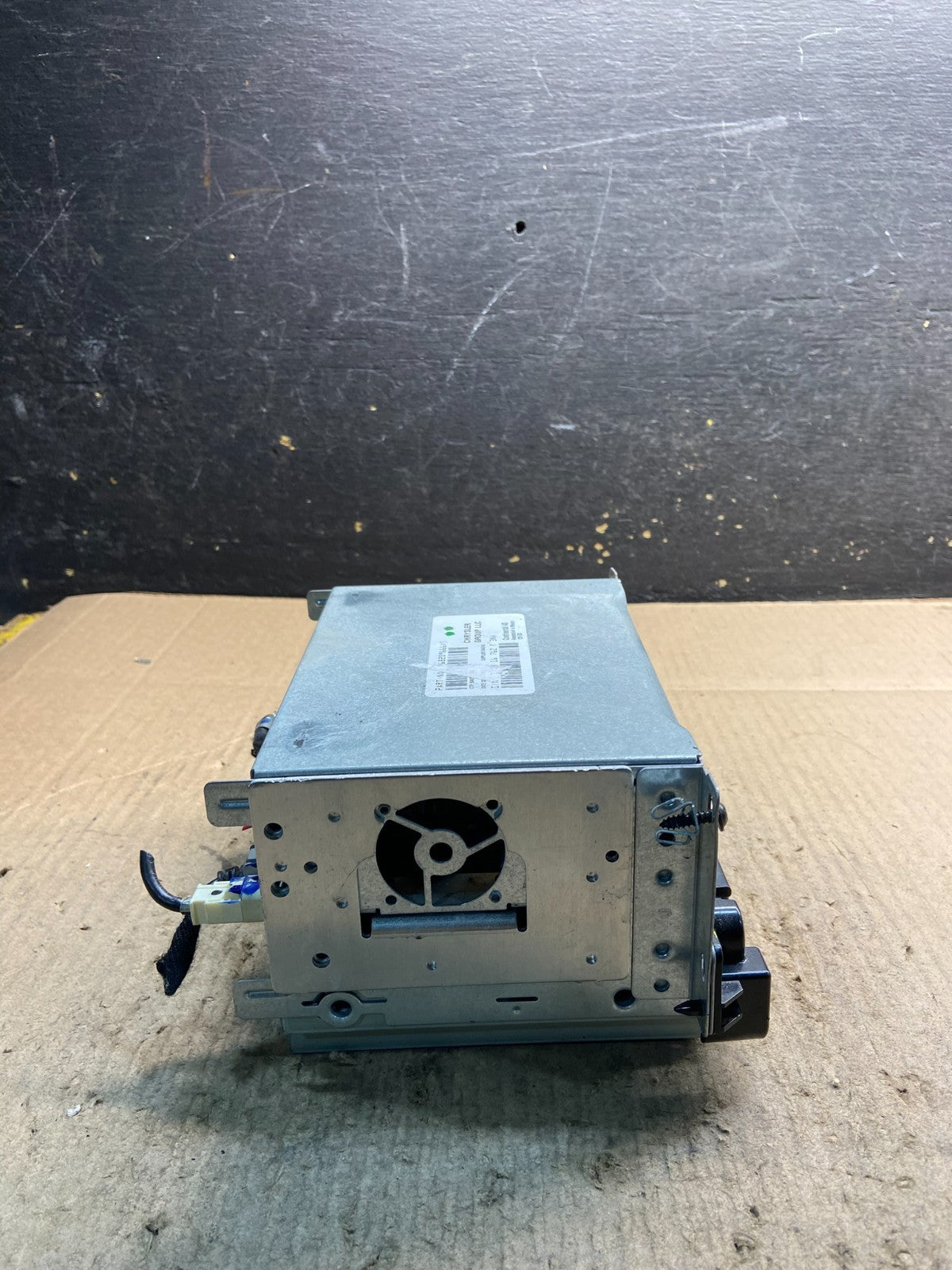 2011 - 2013 Dodge Journey Radio Info Media CD Player Unit OEM Z0801 DG2