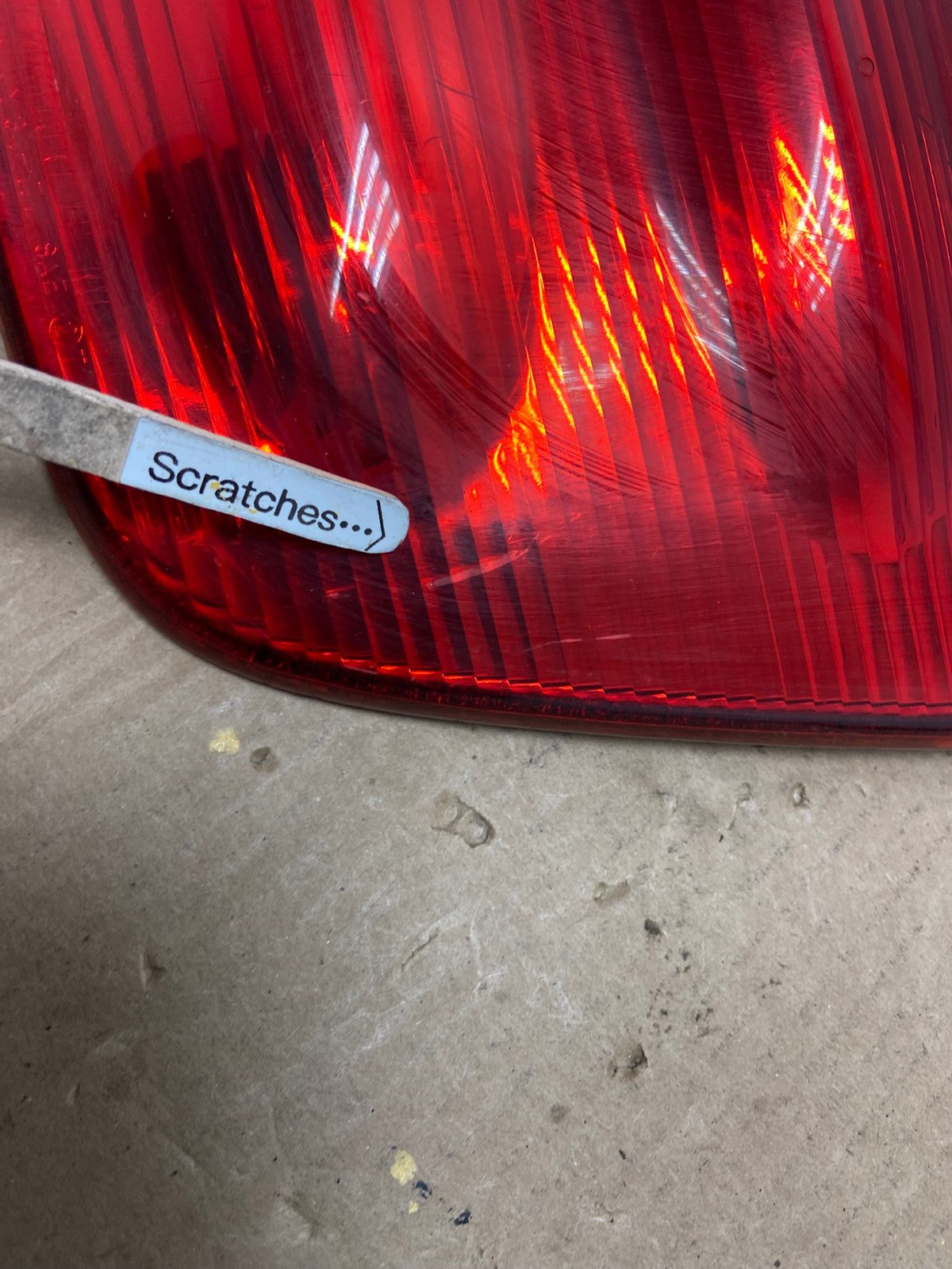 2001- 2004 Toyota Sequoia Driver Left Side Tail light Inner Oem AC1164 LK3