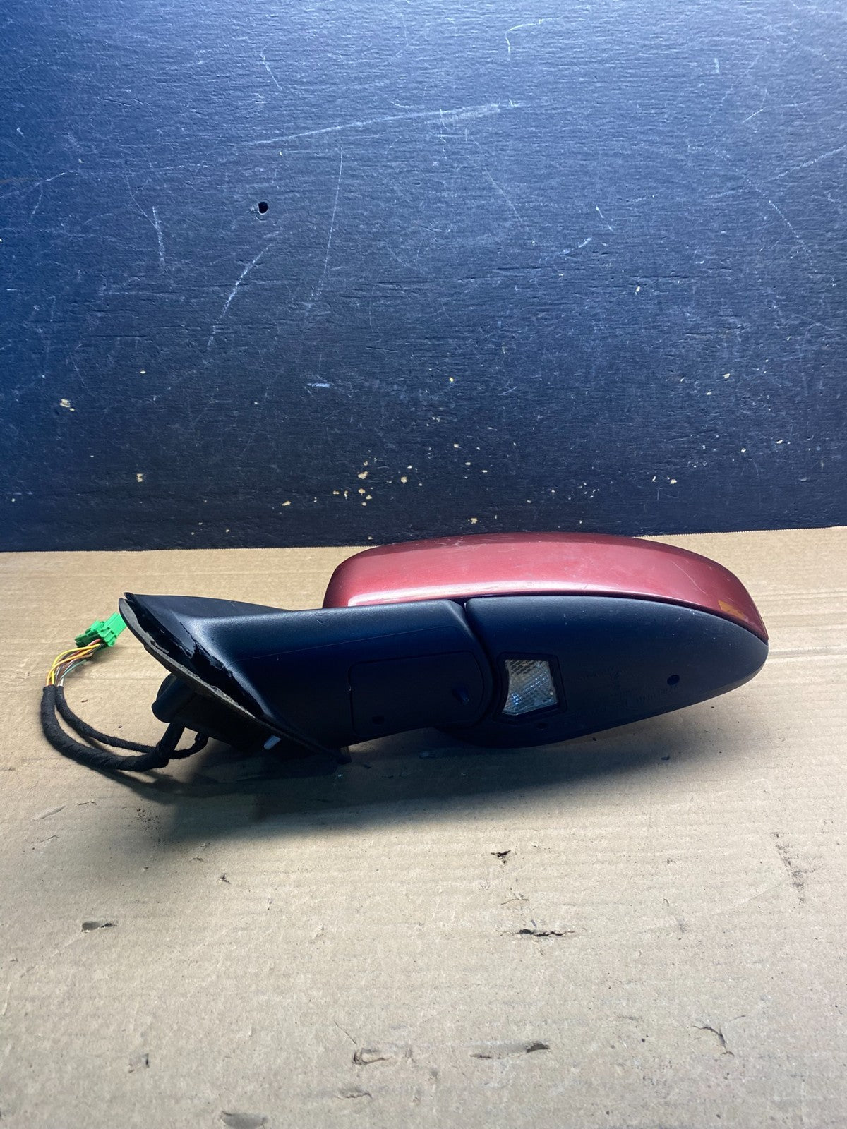 2004 - 2006 Volvo S60 Left Driver LH Front Door View Mirror OEM AA3143 MS3