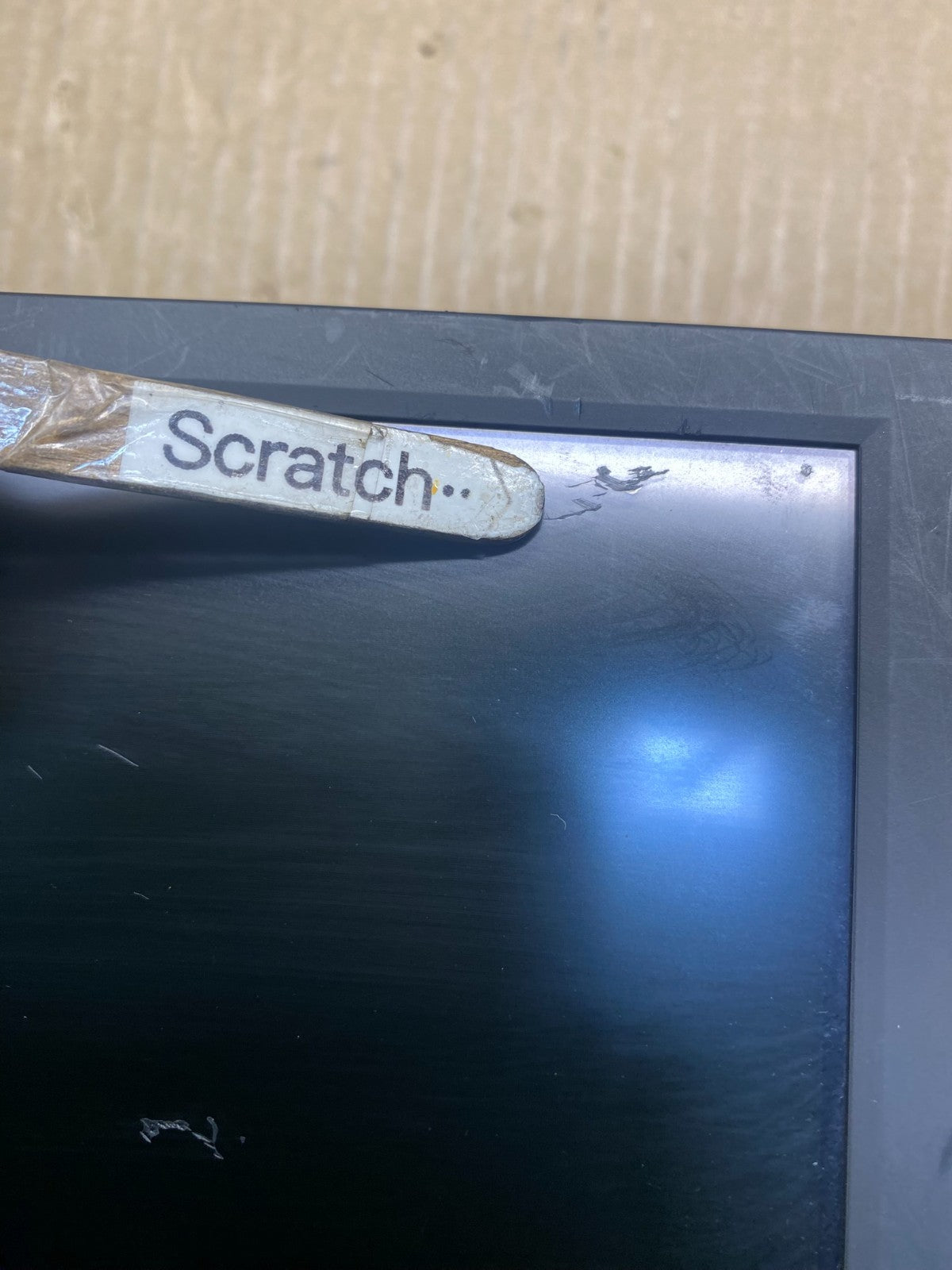 2008 to 2012 Cadillac SRX CTS Audio Radio Screen Display Player AG3814 DG2