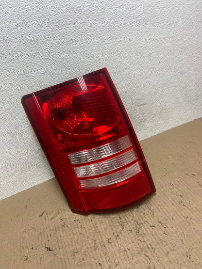 2008-2010 Chrysler Town and Country Left Driver Tail Light AF7069 LK2