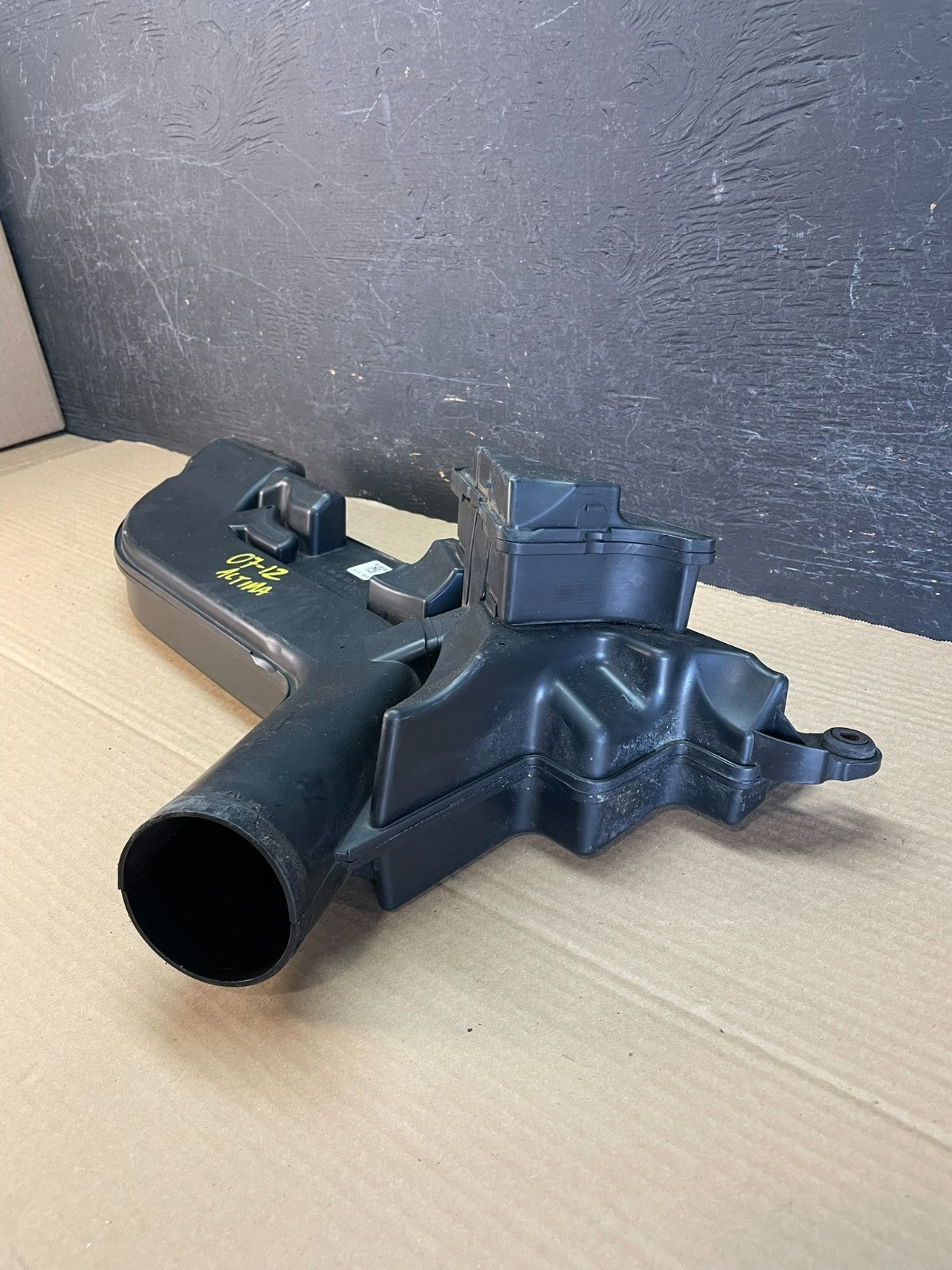 2007 to 2012 Nissan Altima Upper Air Intake Duct 16554JA100 AF3396 DW2