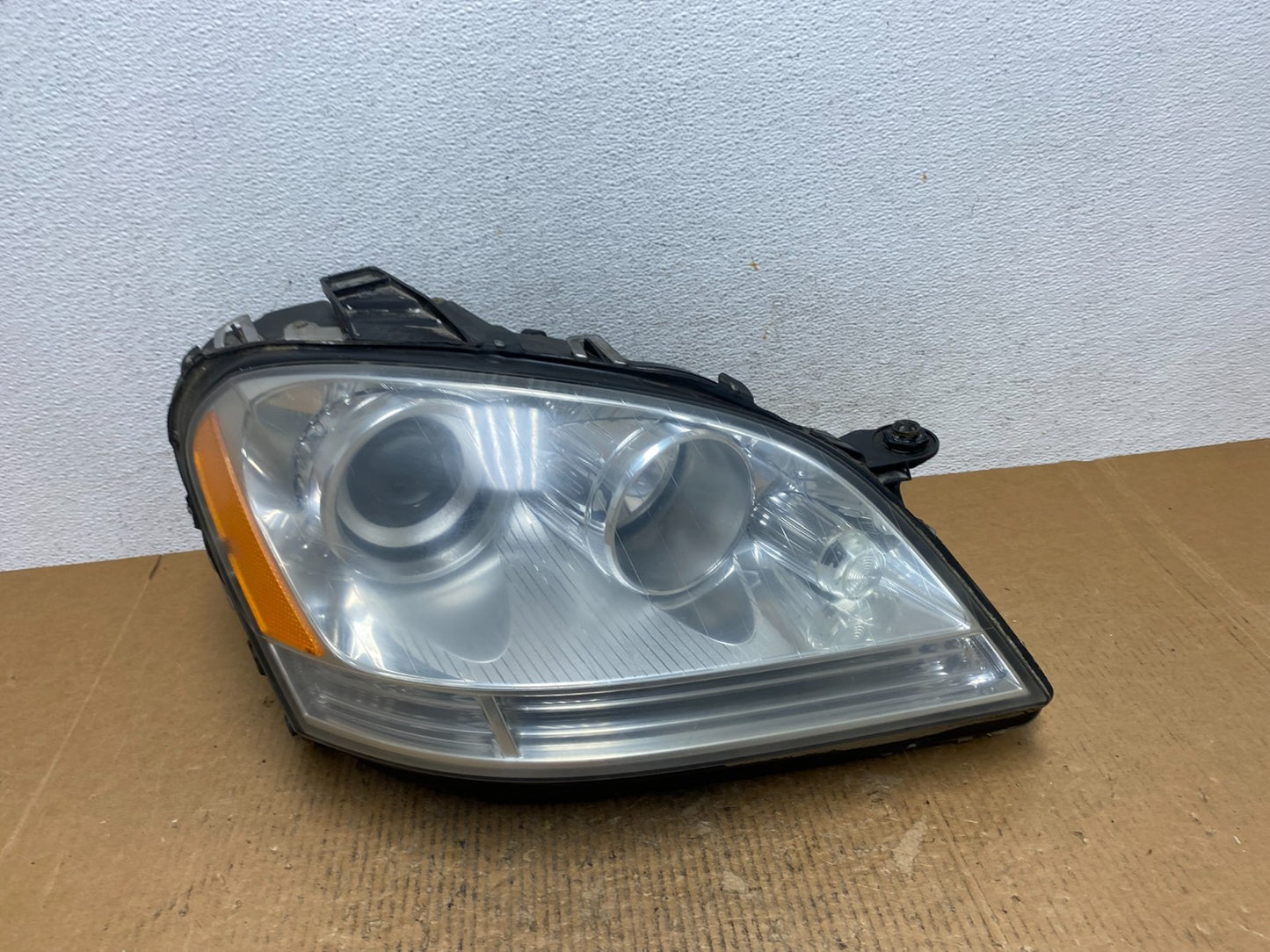 Halogen 2006-2009 Mercedes-Benz ML Class Right Passenger Headlight AE1623 DW0