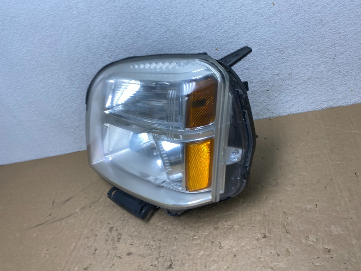 2010 to 2015 GMC Terrain Halogen Left Driver Lh Side Headlight AG1330 DW1