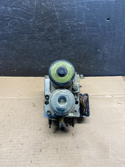 2004 - 2009 Toyota Prius ABS Brake Pump Anti Lock Module AH9911 DW5