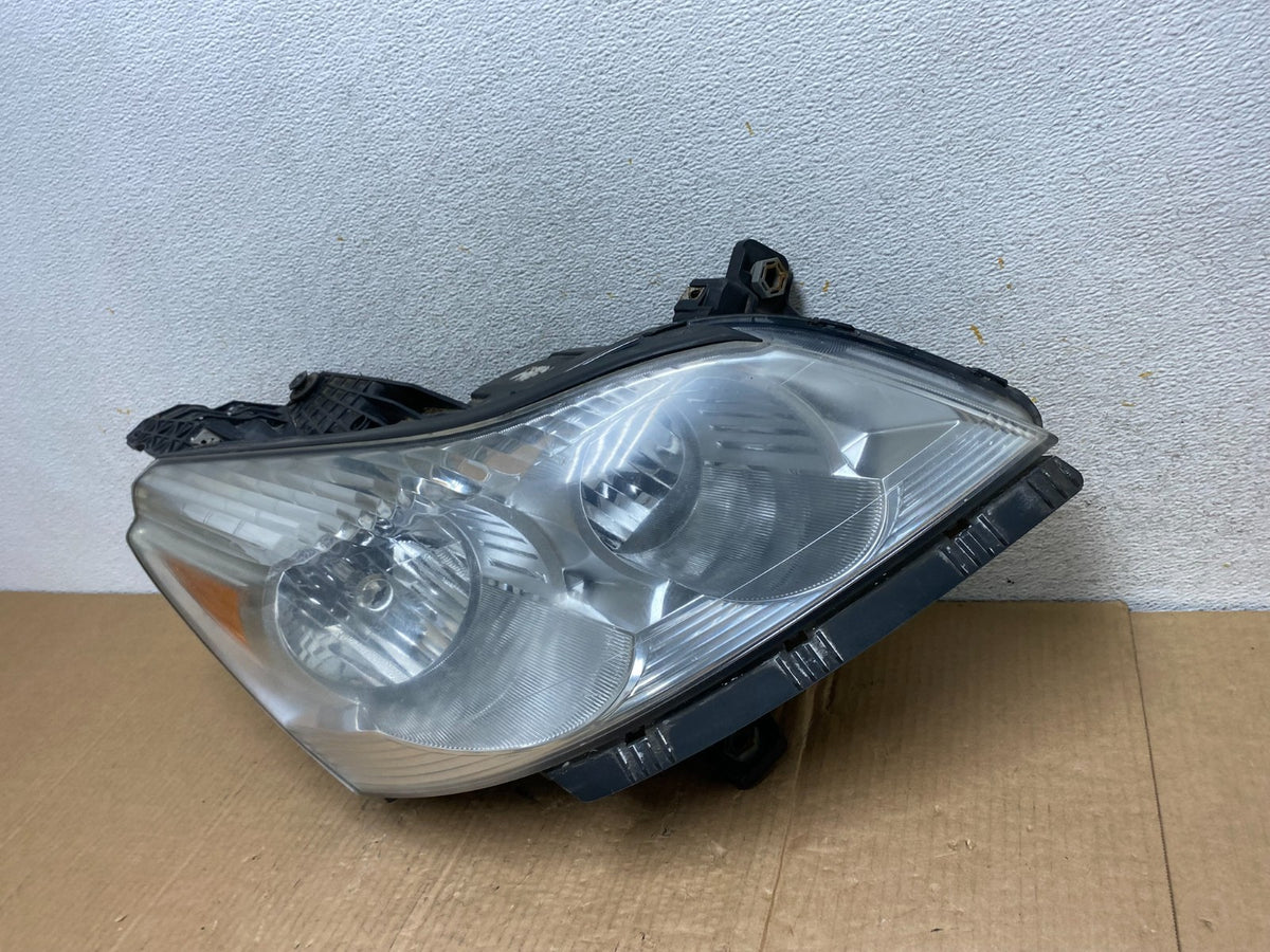 2009 to 2012 Chevrolet Traverse Right Passenger Halogen Headlight AI6561 DW1