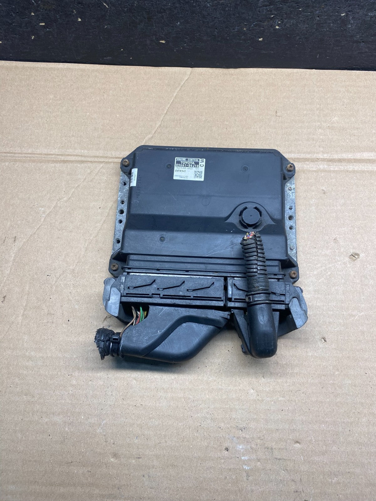2010 2011 Toyota Camry Electronic Engine Control Module ECU ECM AH9841 DG0