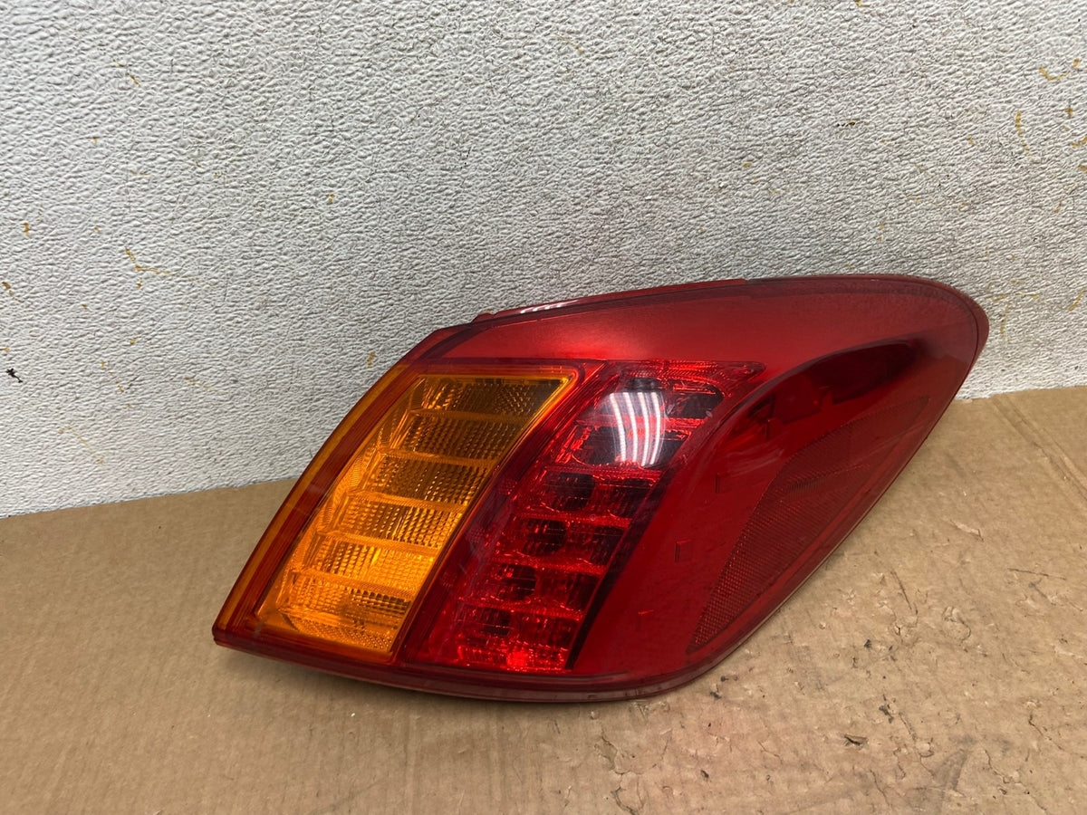 2009 2010 Nissan Murano Right Passenger Rh Side Tail Light AI5527 LK0