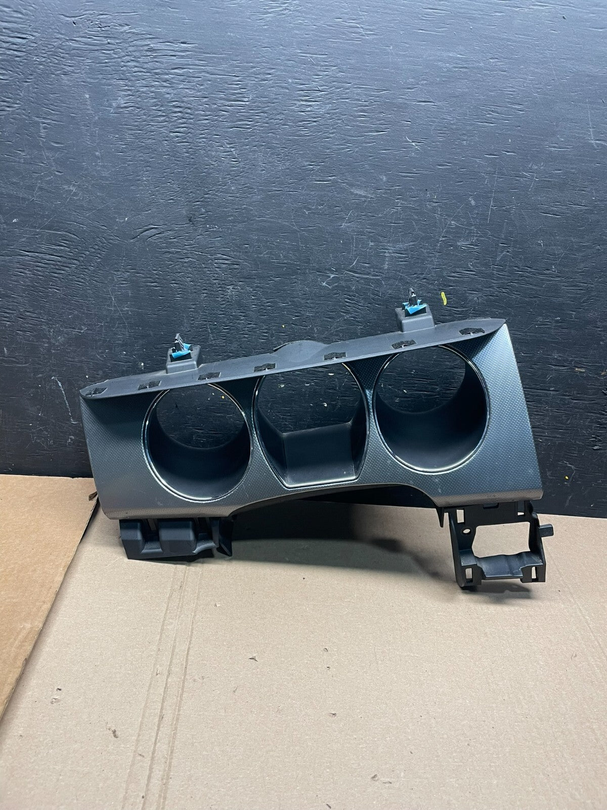 2010 - 2012 Ford Taurus Dash Speedometer Gauge Cluster Bezel Trim OEM i5603 DG0