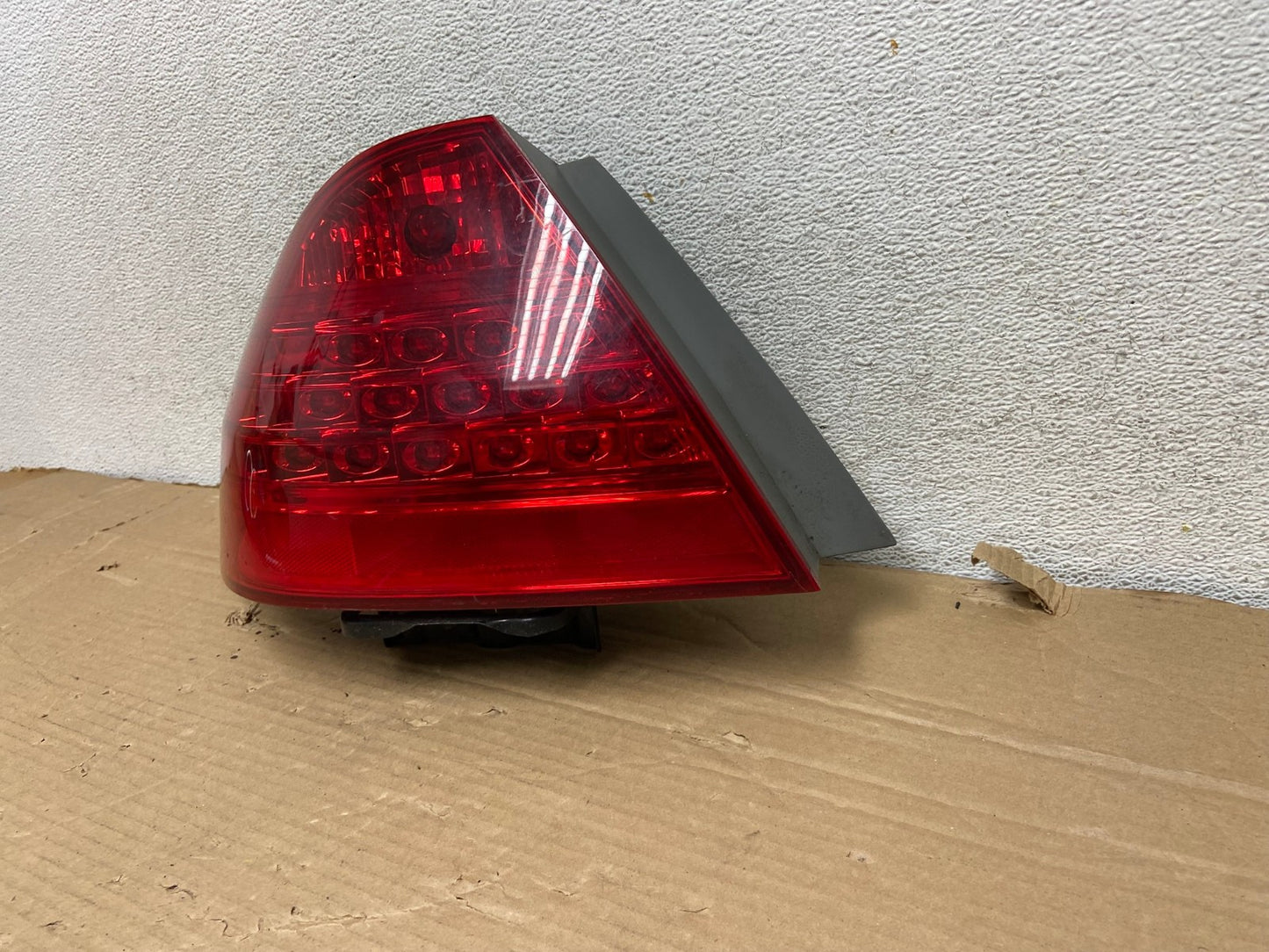 2006 - 2007 Honda Accord Left Driver Lh Side Tail light AG8159 LK2