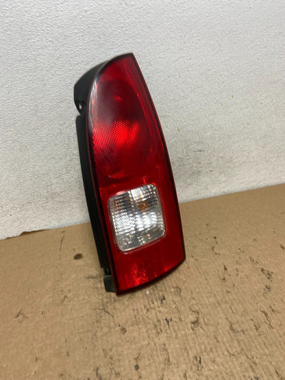 2001 to 2002 Nissan Quest Right Passenger Rh Side Tail Light AF9483 DW2