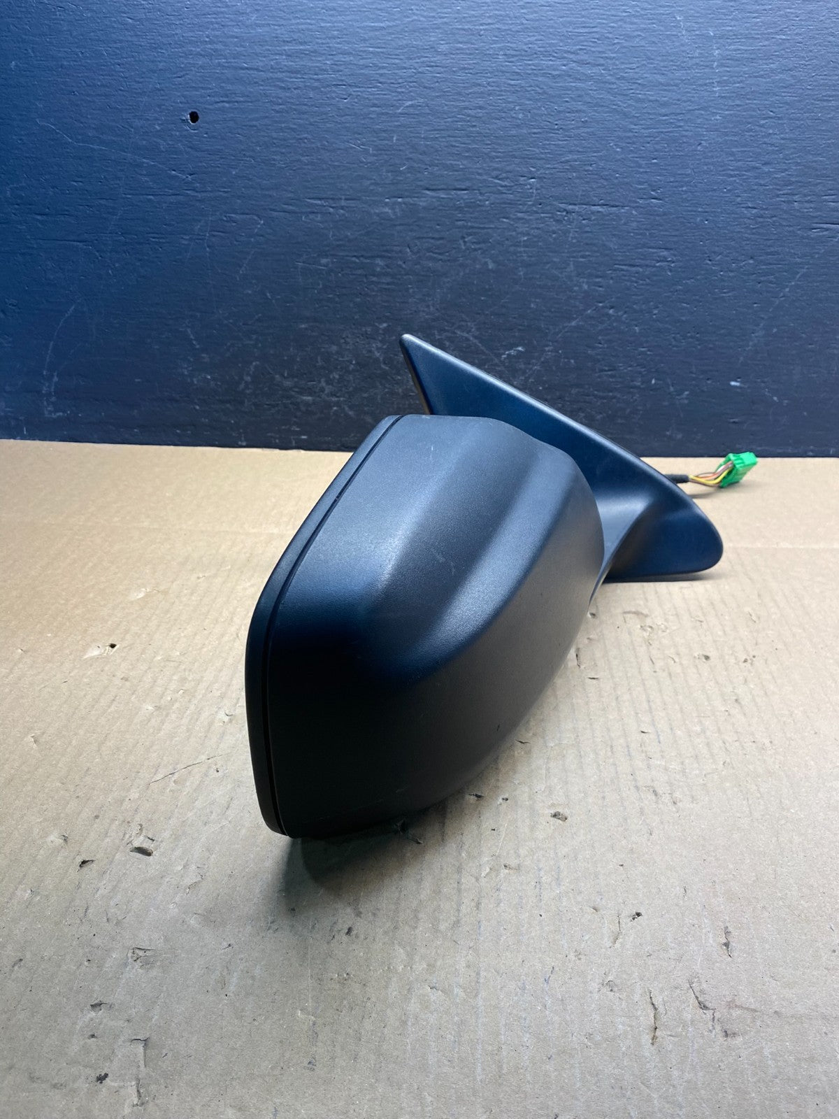 2004 - 2005 Volvo XC70 V70  Right Passenger RH Side View Door Mirror AC2512 MS1