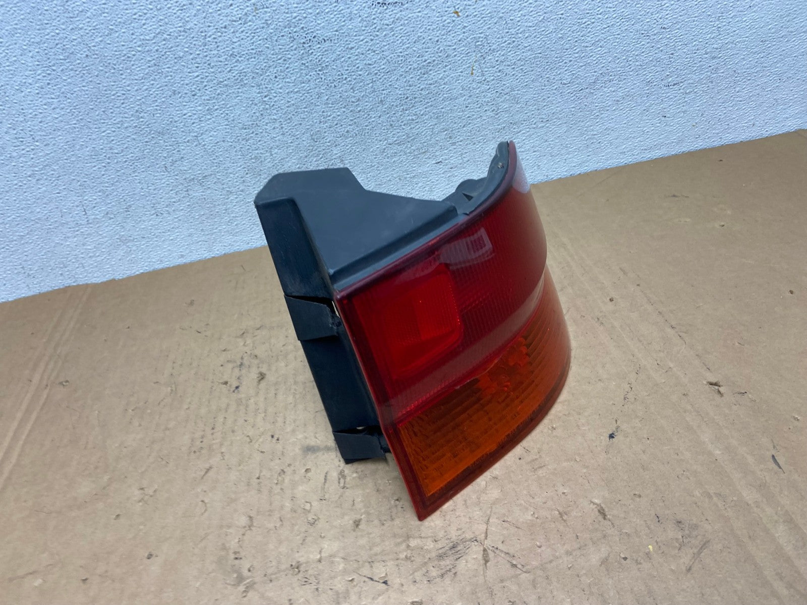 1999 2000 2001 Honda Odyssey Right Passenger Side Tail Light AD3211 LK2