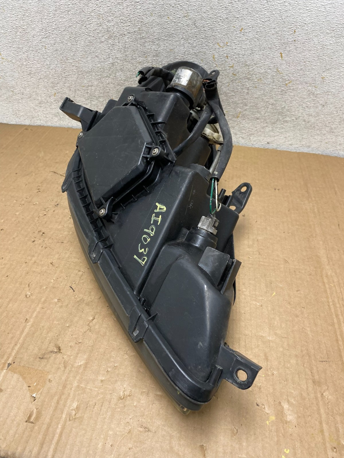 2002-2004 Lexus Es300 Es330 Left Driver Lh Headlight Xenon HID AI9039 DW7