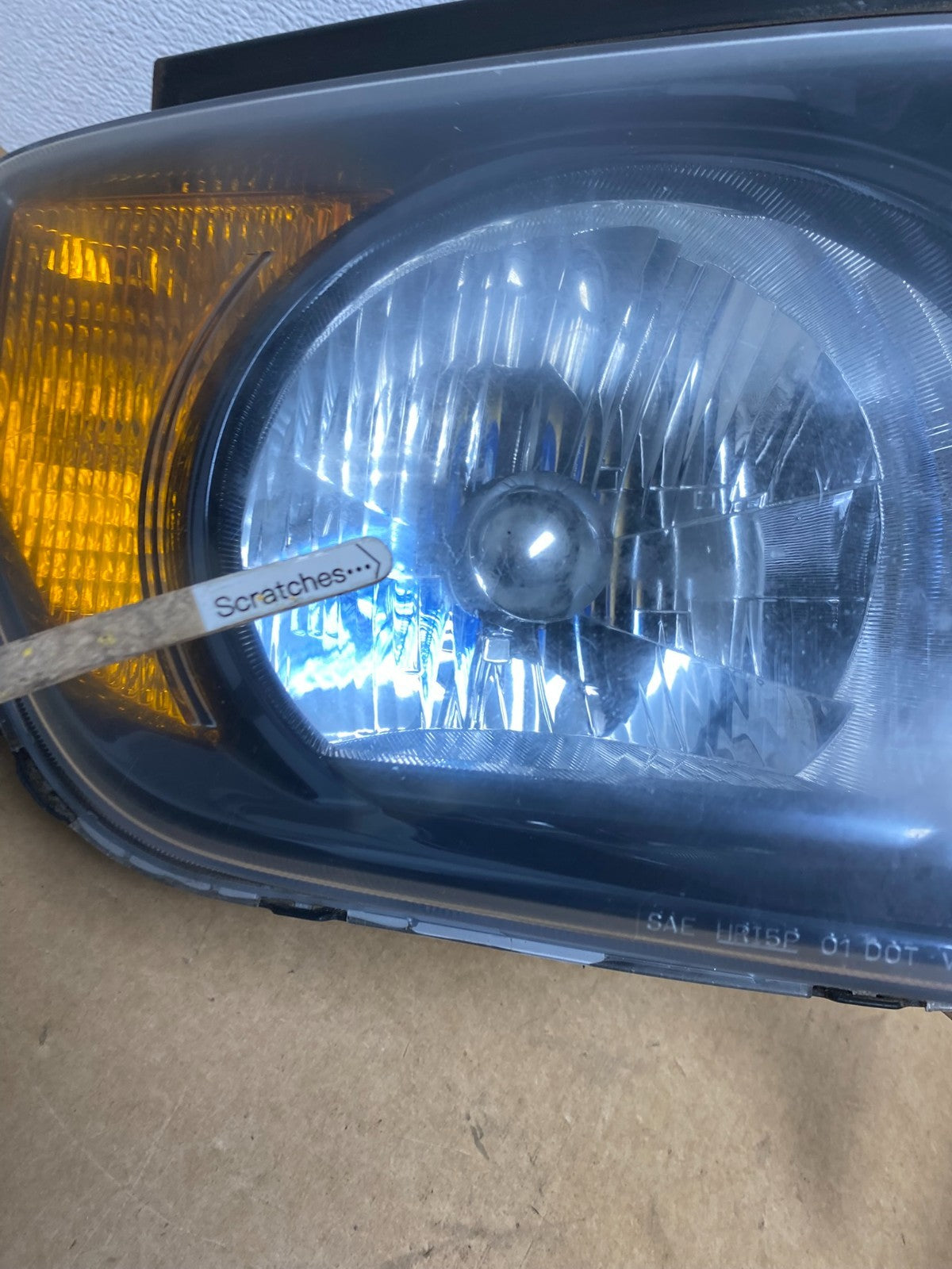 2003 to 2006 Honda Element Left+Right Side Black Headlights AC1794 DW3
