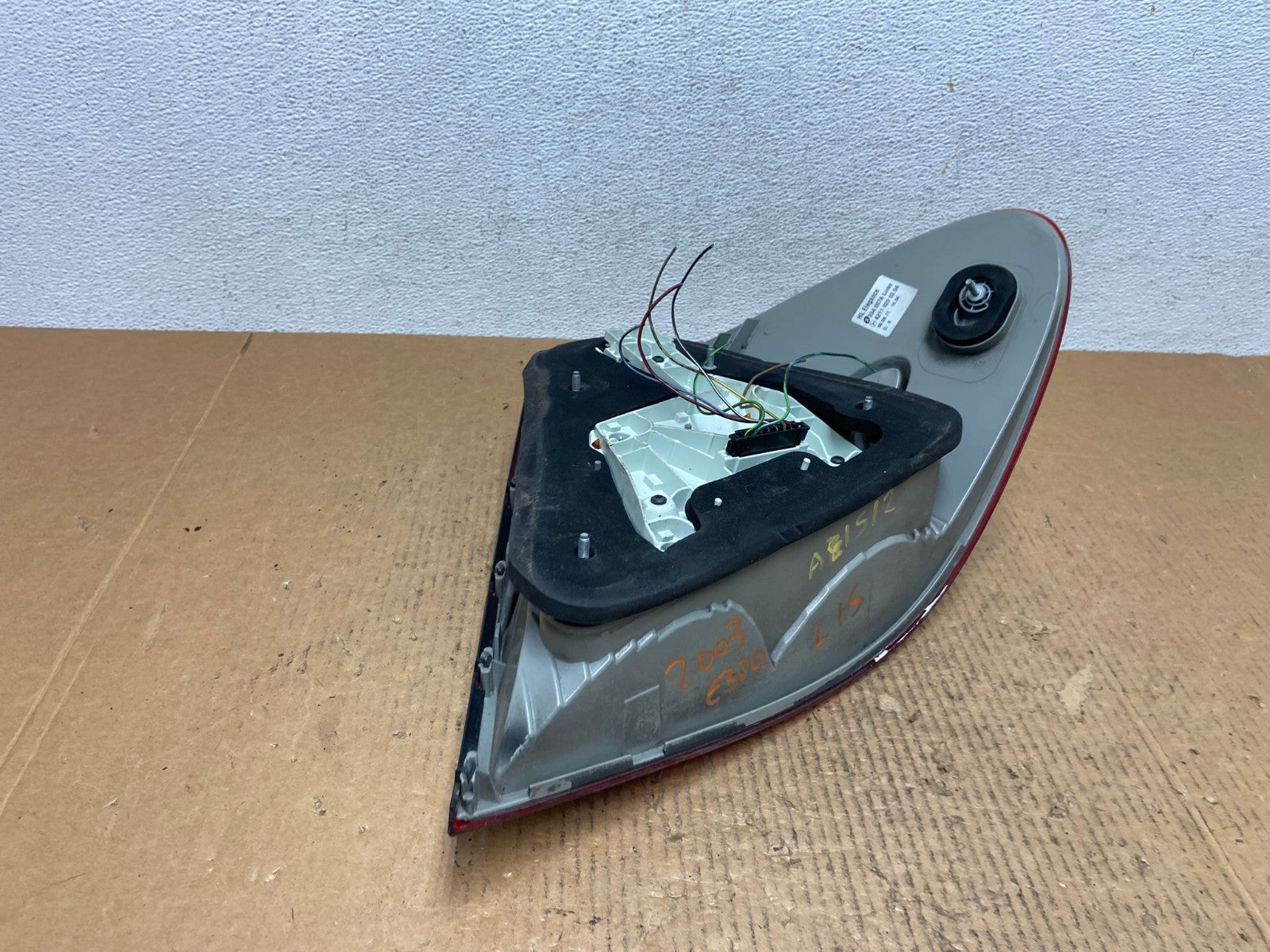 2003-2006 Mercedes E Class Sedan Left Driver LH Side Tail Light AE1512 LK4