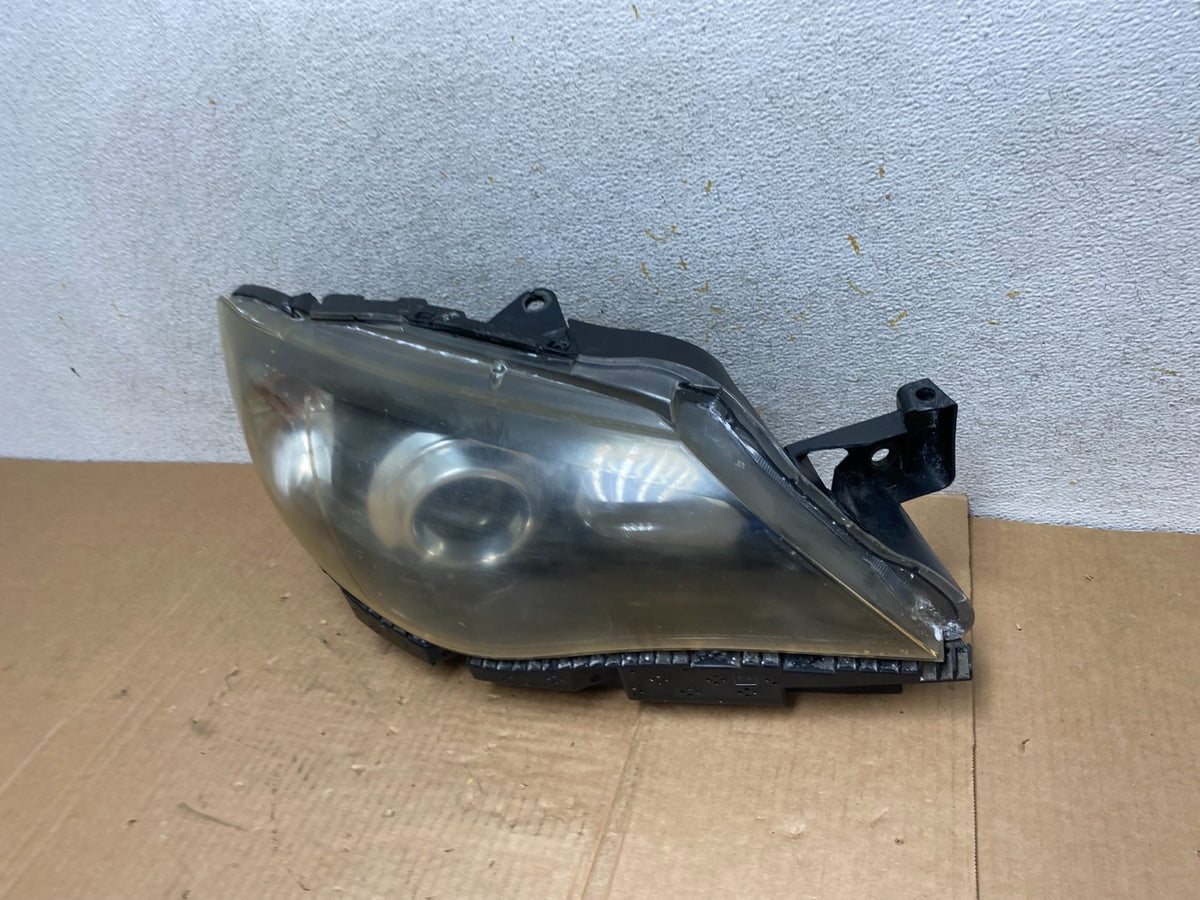 2008 to 2011 Subaru Impreza Right Passenger Side Halogen Headlight AI4473 DW1