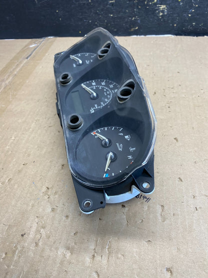 2004 to 2005 Jaguar XJ8 Instrument Cluster Gauge Speedometer AB2117 DG2