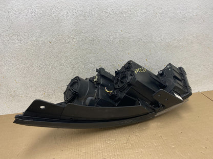 2015-2018 Kia Sedona Right Passenger RH Side Headlight Halogen AI2209 DW6