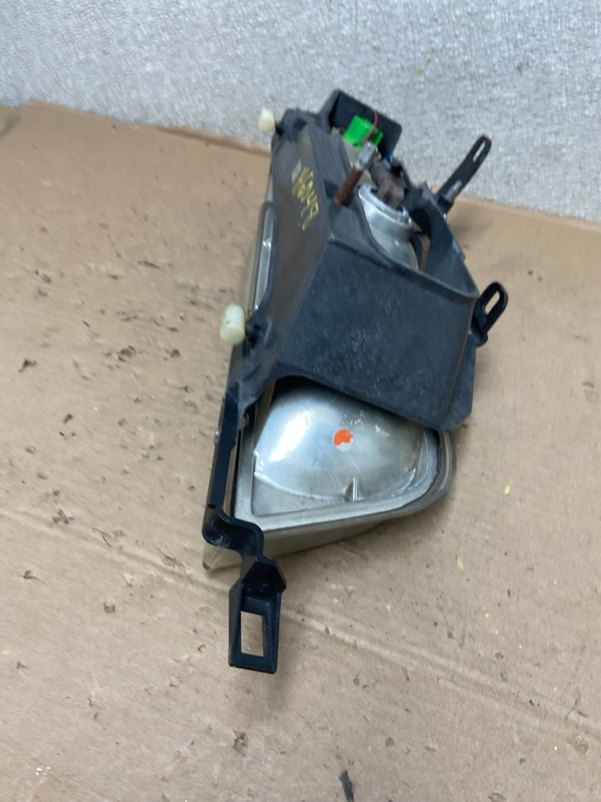 1987 to 1988 Sterling 825 Left Driver Side Headlight AB02415
