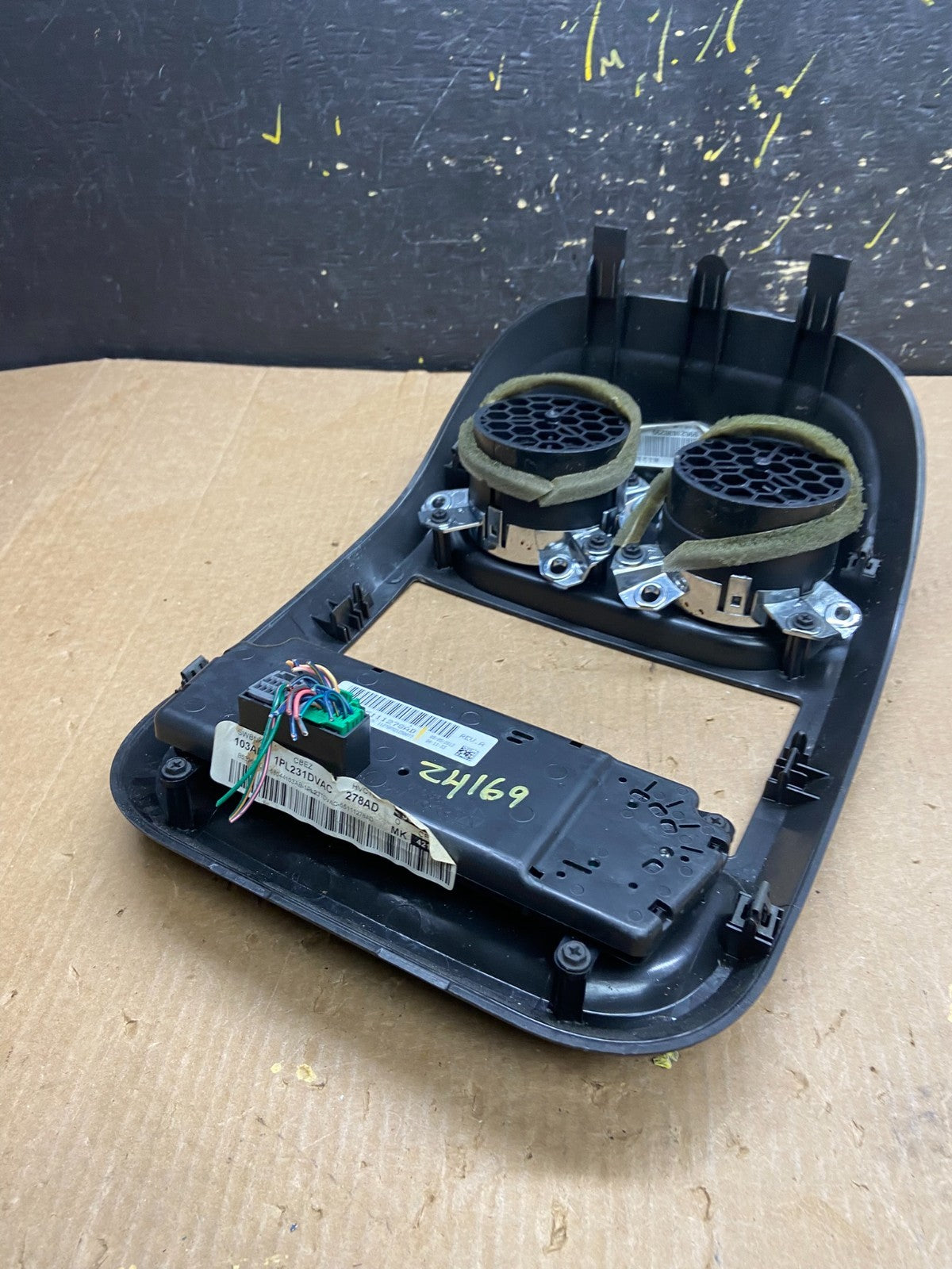 2011 to 2017 Jeep Compass Dash Climate Temperature Control Radio Bezel z4169 DG3
