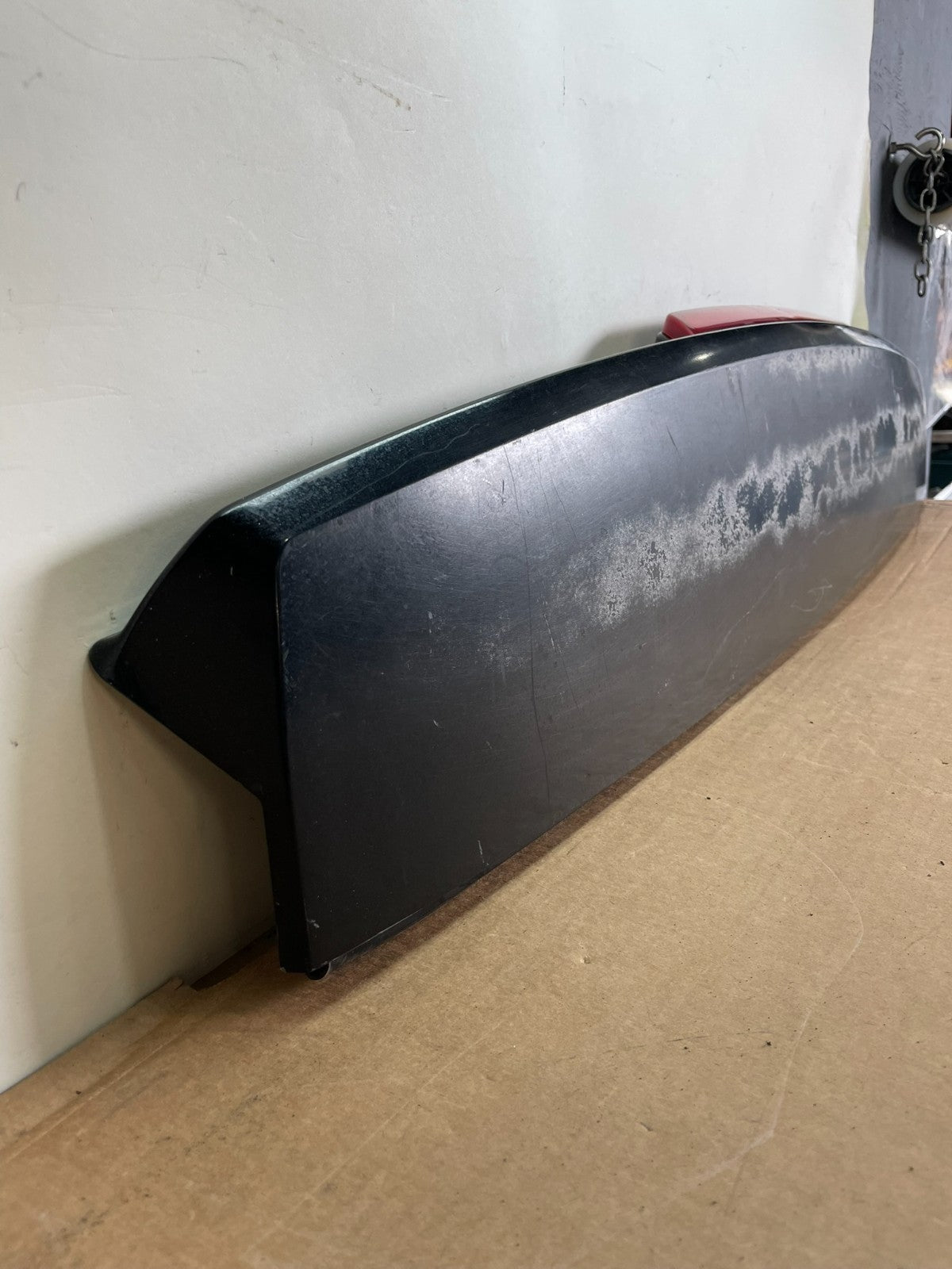 2007-2014 Chevrolet Tahoe Suburban Yukon Spoiler Wing 3rd Brake Light AG0908 DG2