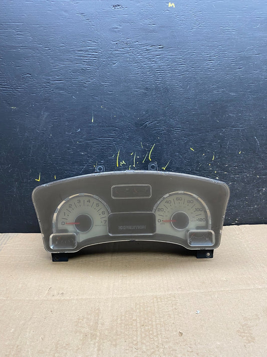 2010 2011 Ford  Expedition Speedometer Cluster Gauge Oem y9978 DG0