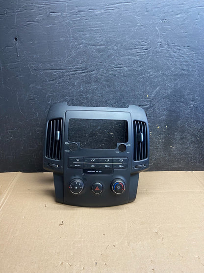2009-2012 Hyundai Elantra Touring Wagon Front Radio Climate Control Bezel AI62810