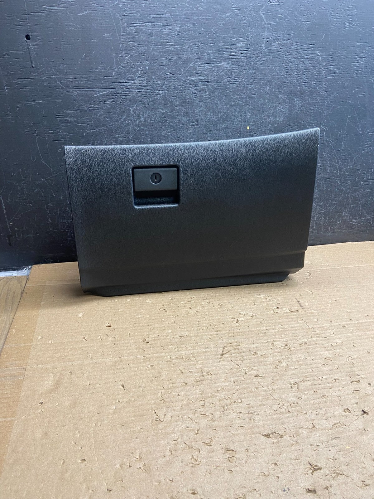 2007 - 2013 Infiniti G35 G37 Right Passenger RH Storage Glove Box AG8506 DG0