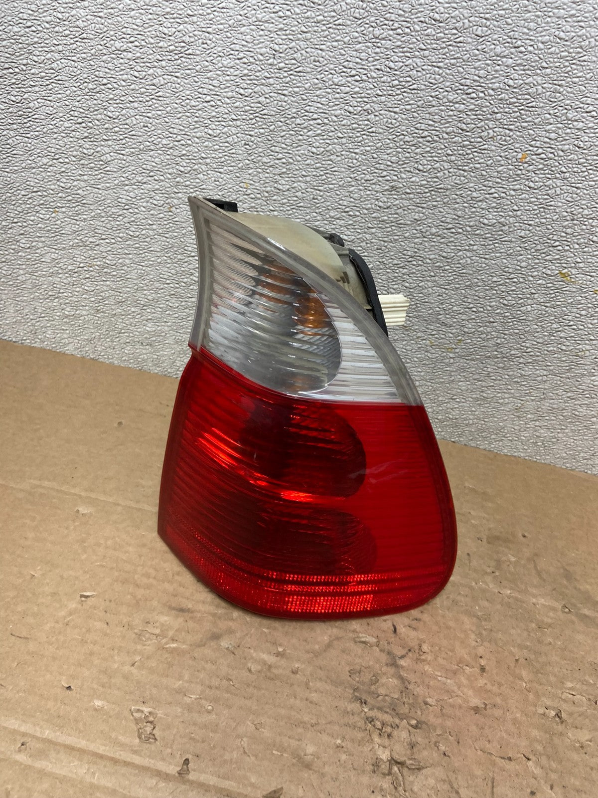 2004 2005 2006 BMW E53 X5 Right Passenger Rh Side Tail Light Oem AB4727 LK0