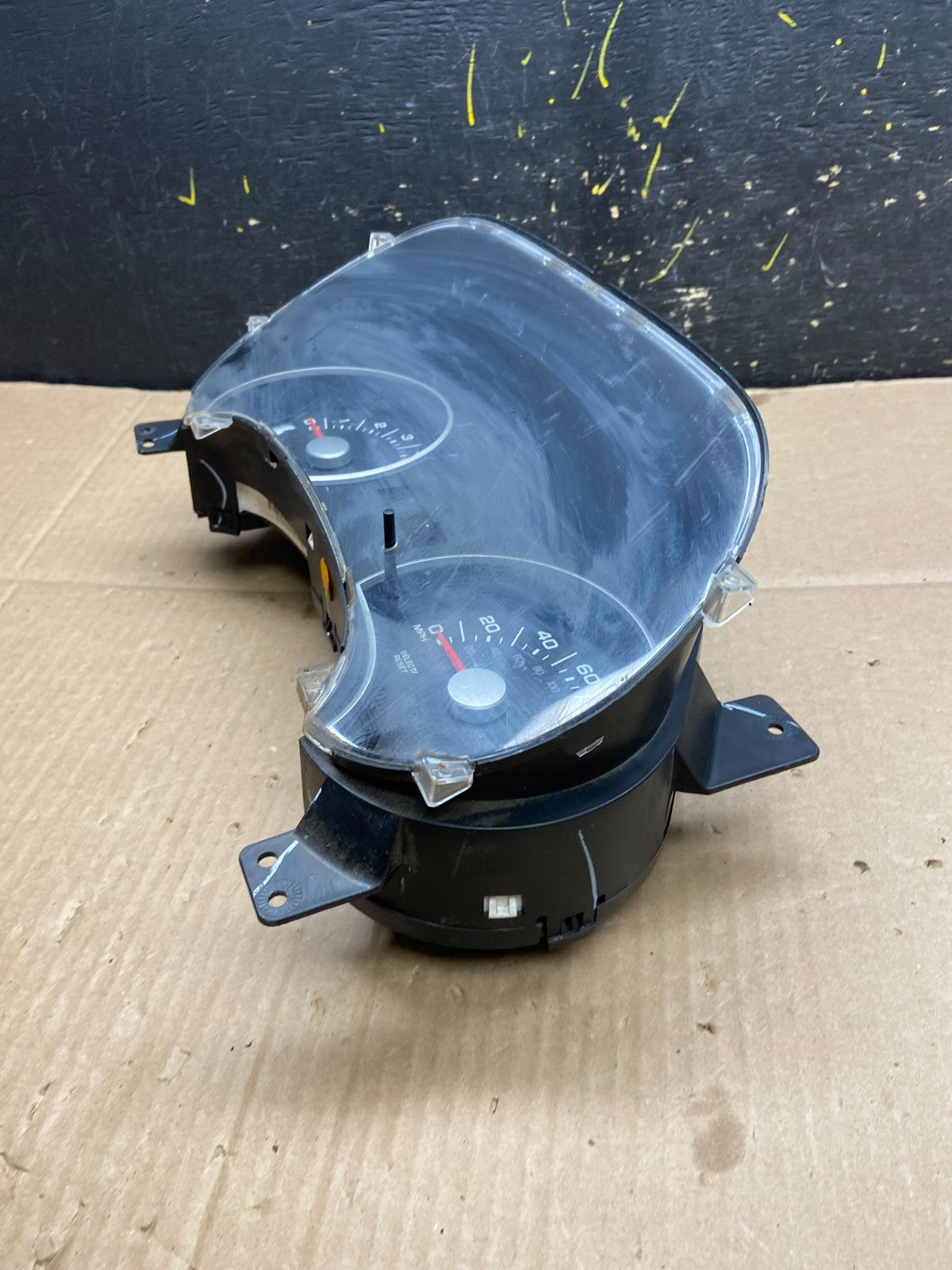 2008 Ford Explorer Speedometer Cluster Gauge Oem y2199 DG2