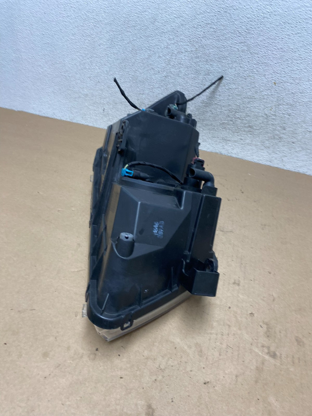 2009 to 2017 Dodge Journey Headlight Left Driver Lh Side Halogen AG4537 DW6