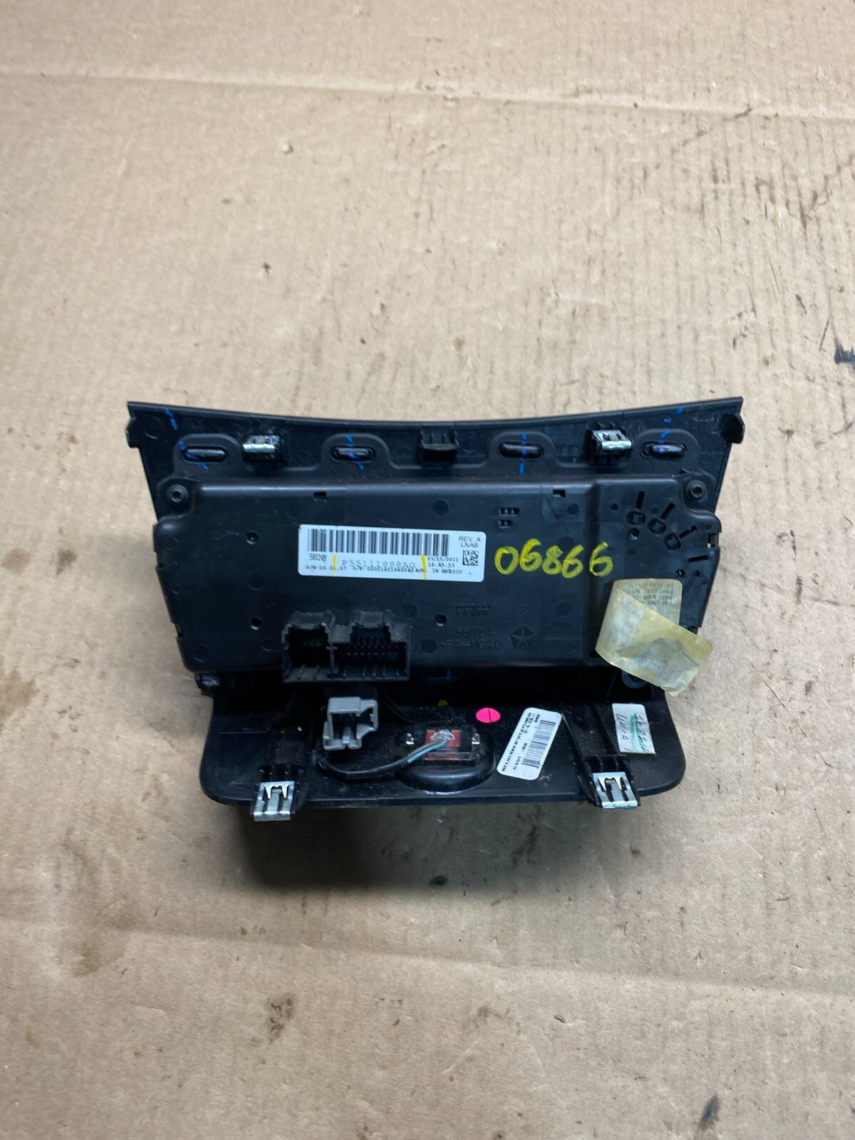 2011 - 2014 Chrysler 200 Heater AC Climate Switch Temperature Control O6866 DG4