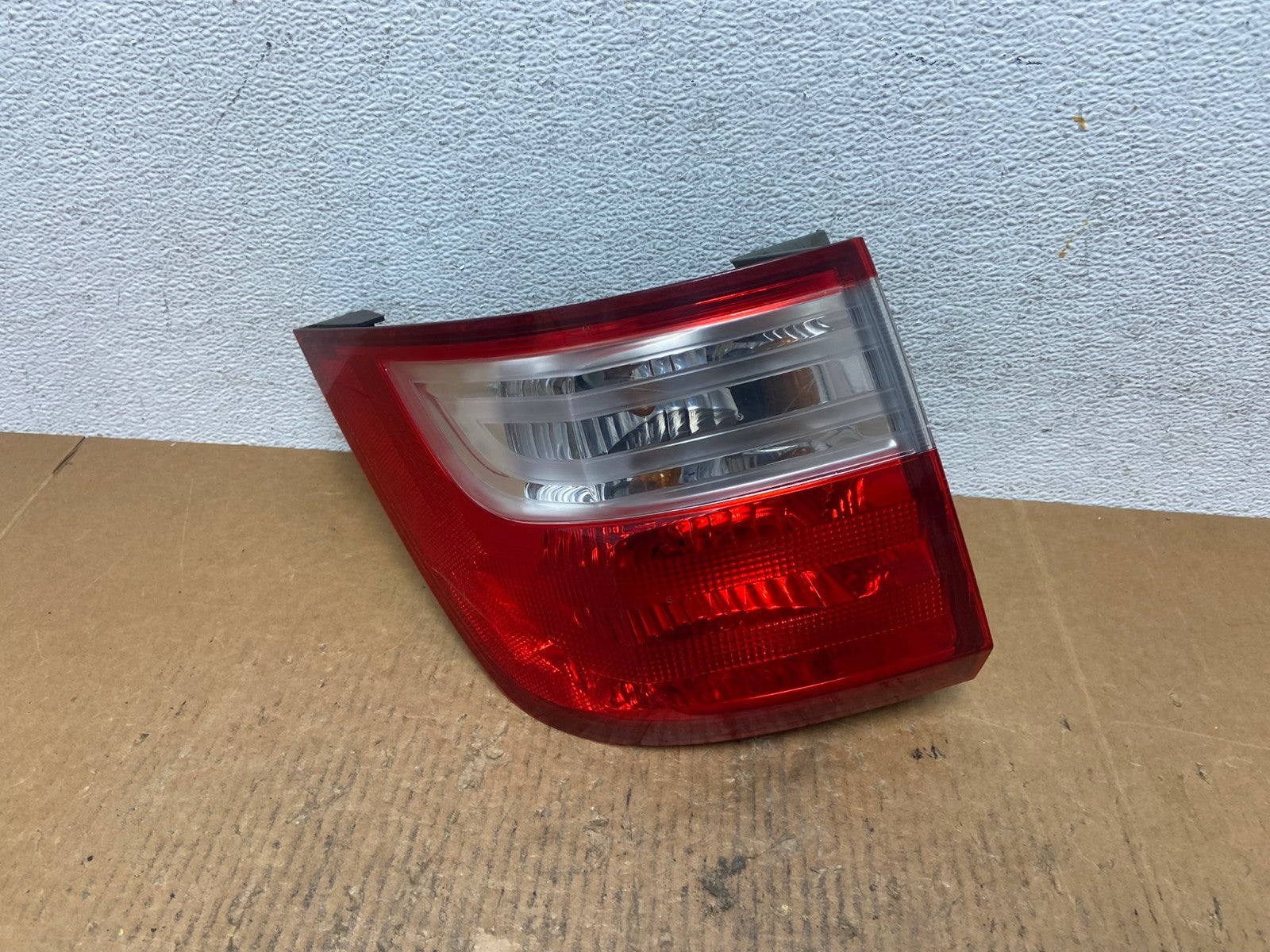 2011 2012 2013 Honda Odyssey Left Driver Side Tail Light AE2595 LK0