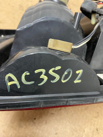 2005 - 2009 Ford Mustang Left Driver Lh Side Tail Light Oem AC3502 LK8