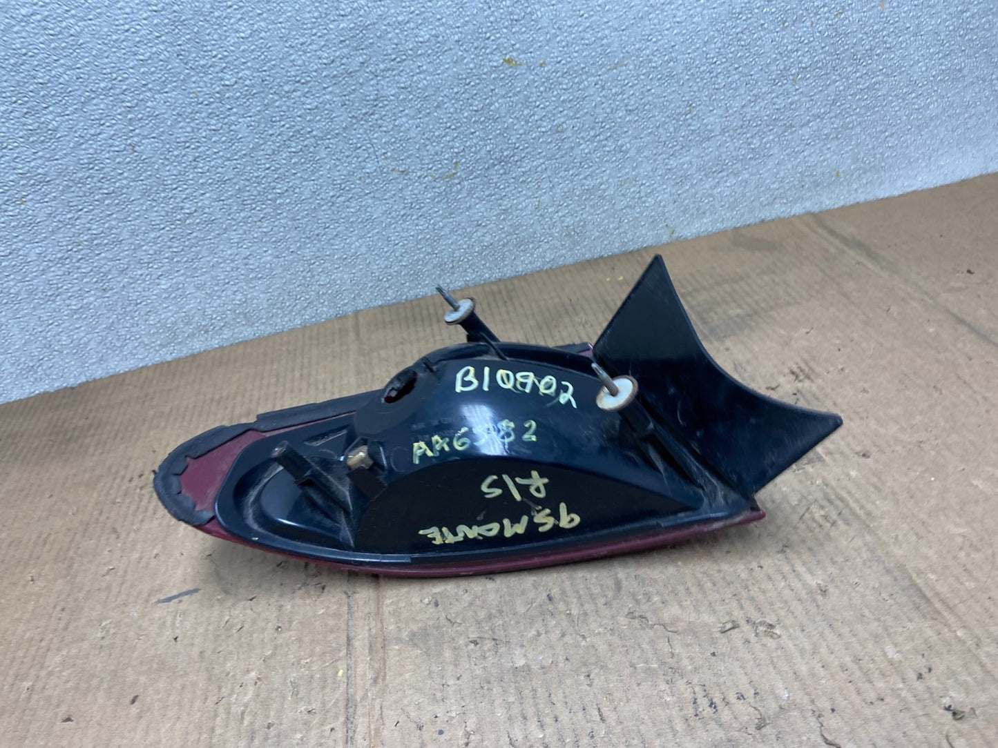 1995 to 1996 Chevrolet Monte Carlo Right Passenger RH Oem Tail Light AA65826