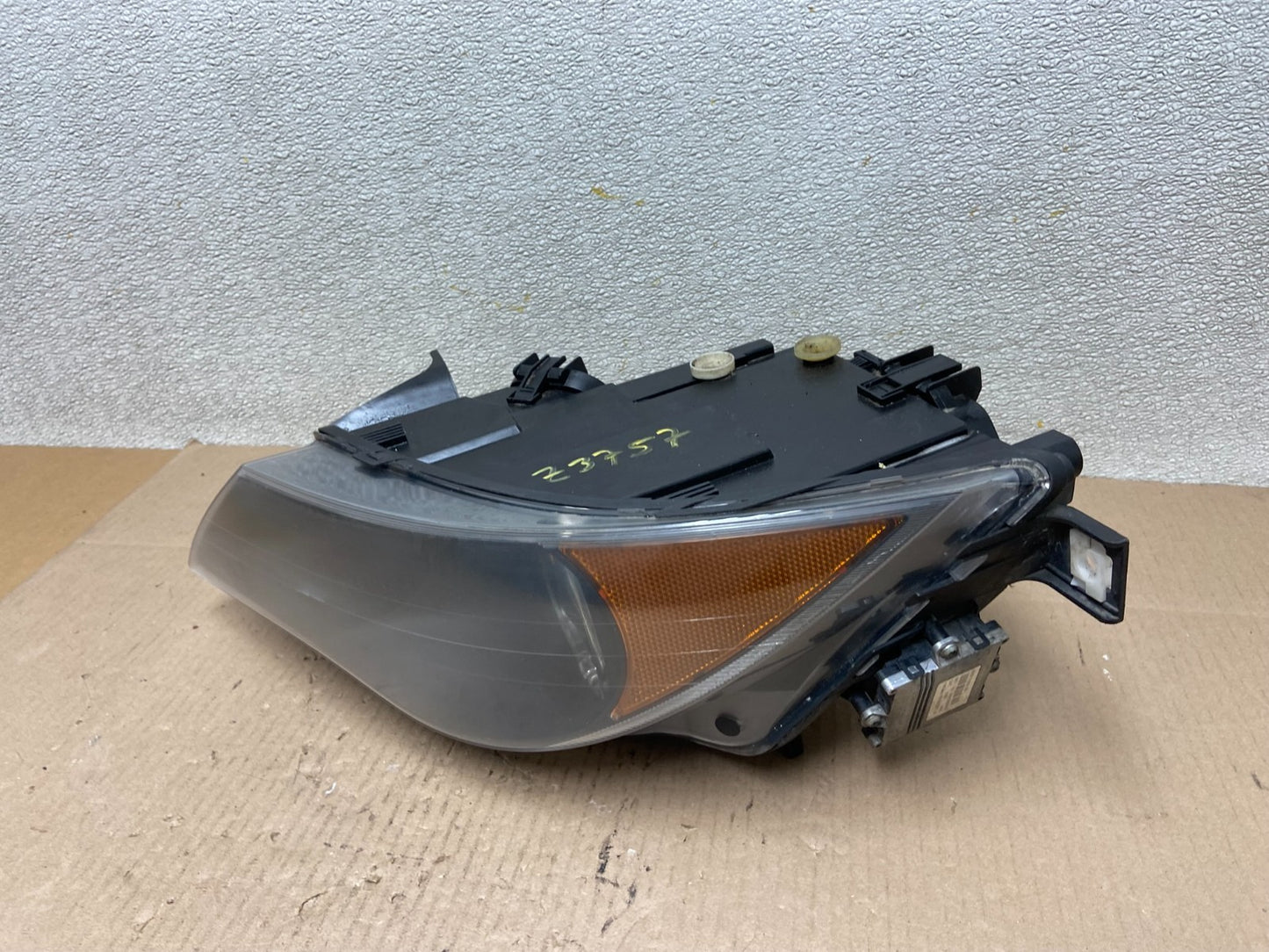 2004-2007 Bmw 645Ci 650I M6 E63 E64 Left Driver Lh Xenon Headlight Z3757 DG1